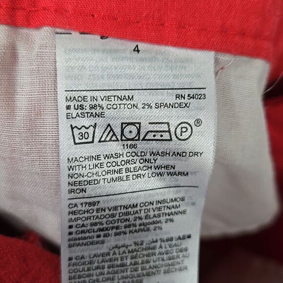 Old Navy Mid-Rise Twill Everyday Shorts 5" Flat Front Pockets Chino Stretch RED - Picture 6 of 6